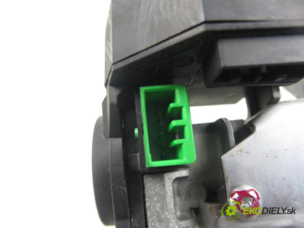 HONDA CIVIC VIII (FN, FK) HB 2008 61,00 1.4 (FK1) - L13A7 1339,00 spinačka  (Spínacia skrinka)