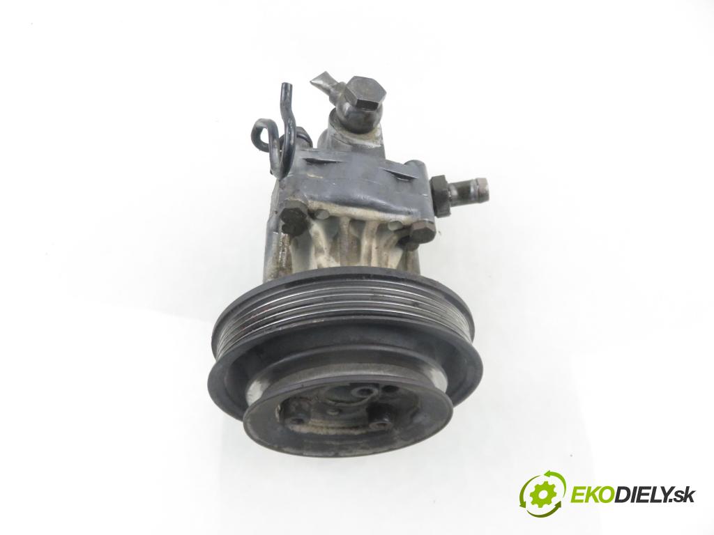 AUDI A4 Avant (8D5, B5) KOMBI 1995 92,00 1.8 - ADR 1781,00 pumpa servočerpadlo  (Servočerpadlo)