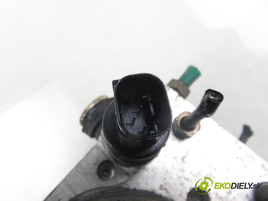 RENAULT SCENIC I (JA0/1_) MINIVAN 2002 0,00 1.6 - K4M 708 1598,00 pumpa ABS 0265950046 (Pumpa ABS)