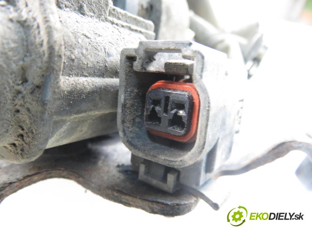 MAZDA 5 (CR19) VAN 2006 105,00 2.0 MZR-CD 143 - RF7J 1998,00 Webasto 252383 (Webasto (nezávislé topení))