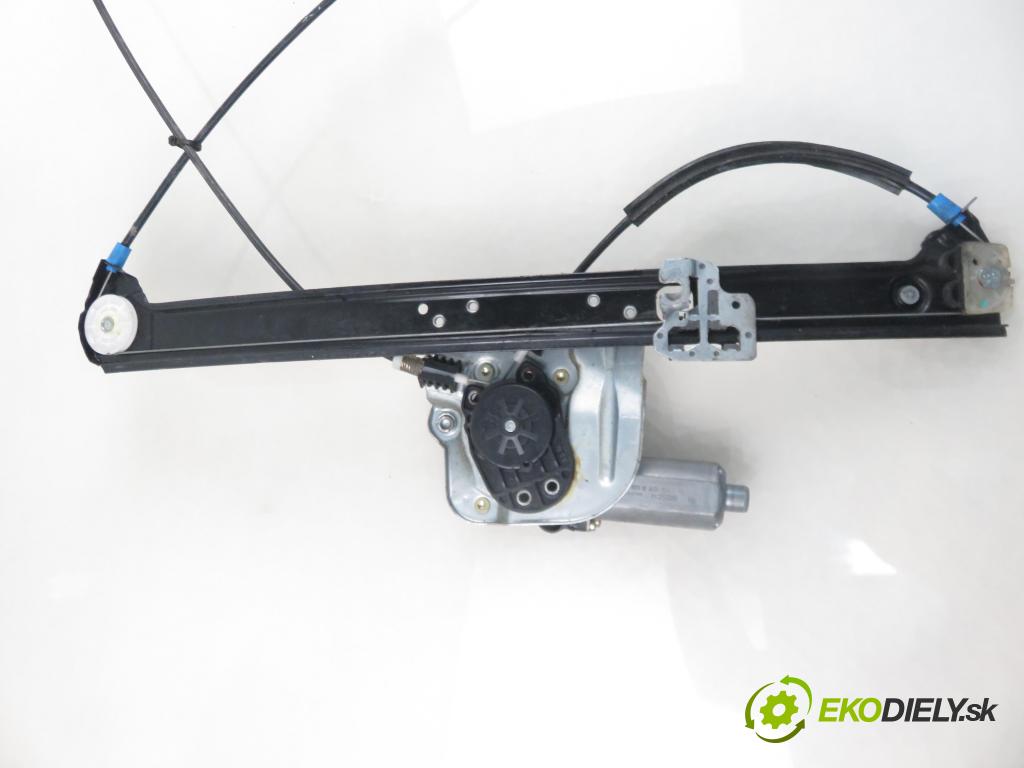BMW X5 (E53) SUV 2000 210,00 4.4 i - M62 B44 (448S2) 4398,00 mechanismus oken 8243803S