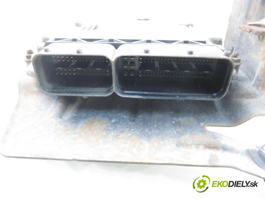 OPEL ASTRA H Kombi (A04) KOMBI 2006 110,00 1.9 CDTI - Z 19 DTH 1910,00 Riadiaca jednotka Motor 0281012549 ; 55198922