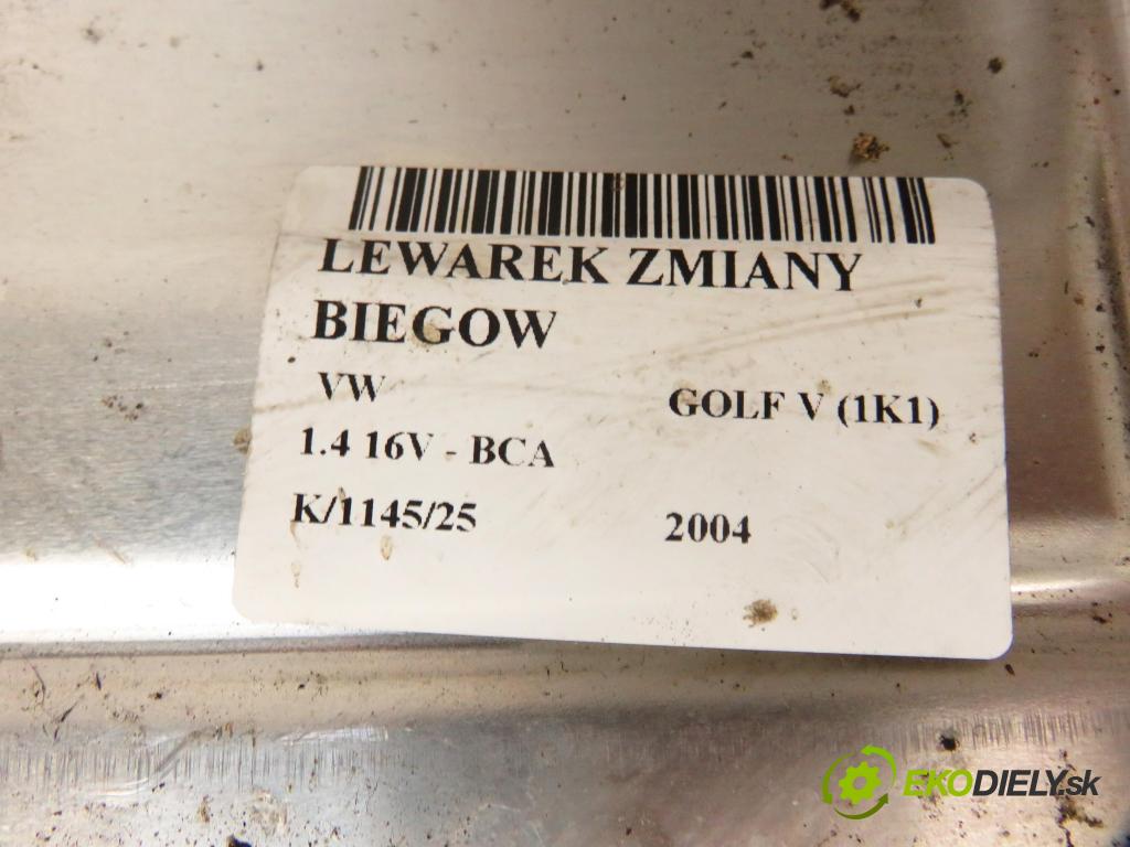 VW GOLF V (1K1) HB 2004 55,00 1.4 16V - BCA 1390,00 ZVEDÁK:
