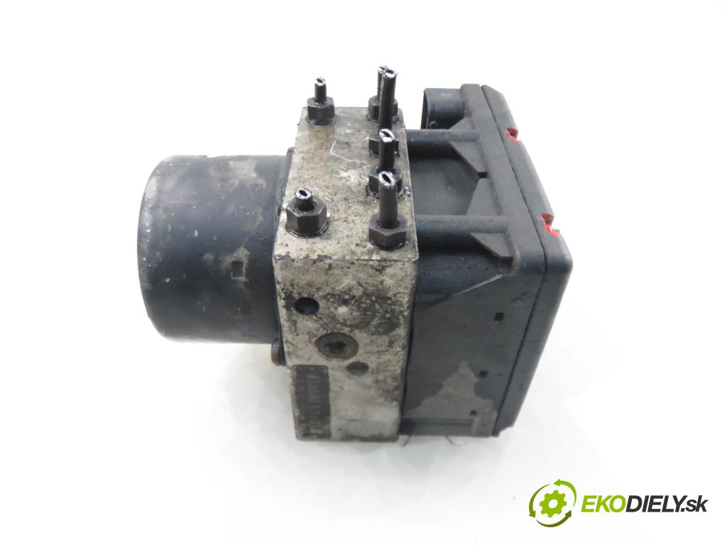 AUDI A3 (8L1) HB 1996 66,00 1.9 TDI - AGR 1896,00 pumpa ABS 1J0907379 ; 10094603203 (Pumpa ABS)