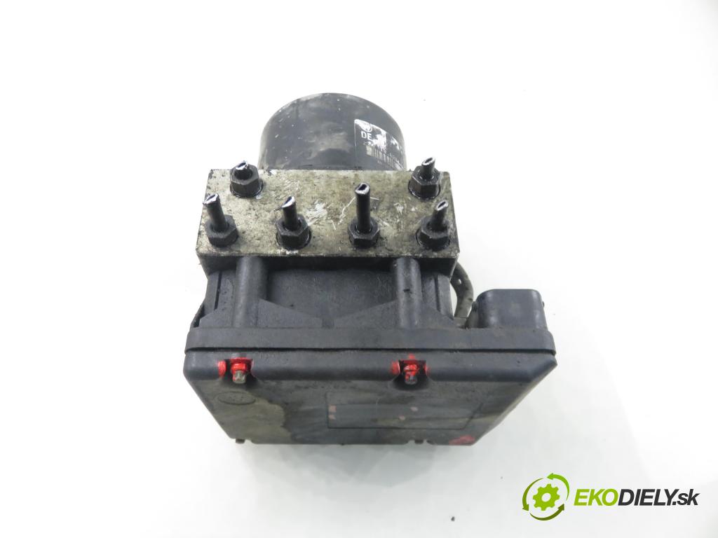 AUDI A3 (8L1) HB 1996 66,00 1.9 TDI - AGR 1896,00 pumpa ABS 1J0907379 ; 10094603203 (Pumpa ABS)