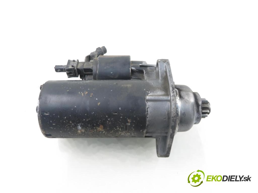 AUDI A3 (8L1) HB 1996 66,00 1.9 TDI - AGR 1896,00 startér  (Startér)