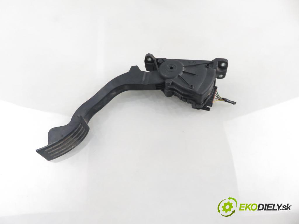 FORD FOCUS C-MAX (DM2) MINIVAN 2003 80,00 1.6 TDCi 109 - G8DA 1560,00 Potenciometer plynu 3M519F836AE ; 6PV00864110 (Potenciometer plynového pedálu)