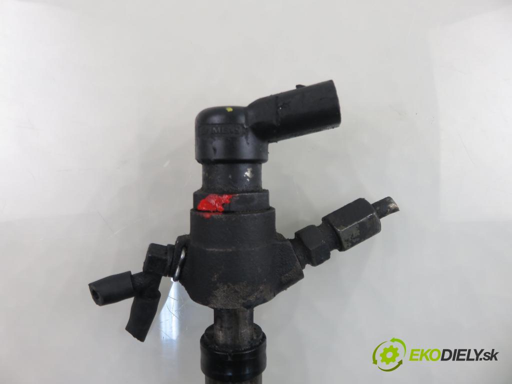 MAZDA 2 (DY) HB 2004 50,00 1.4 CD - F6JA 1399,00 vstrekovač 9652763280 (Vstrekovač paliva)