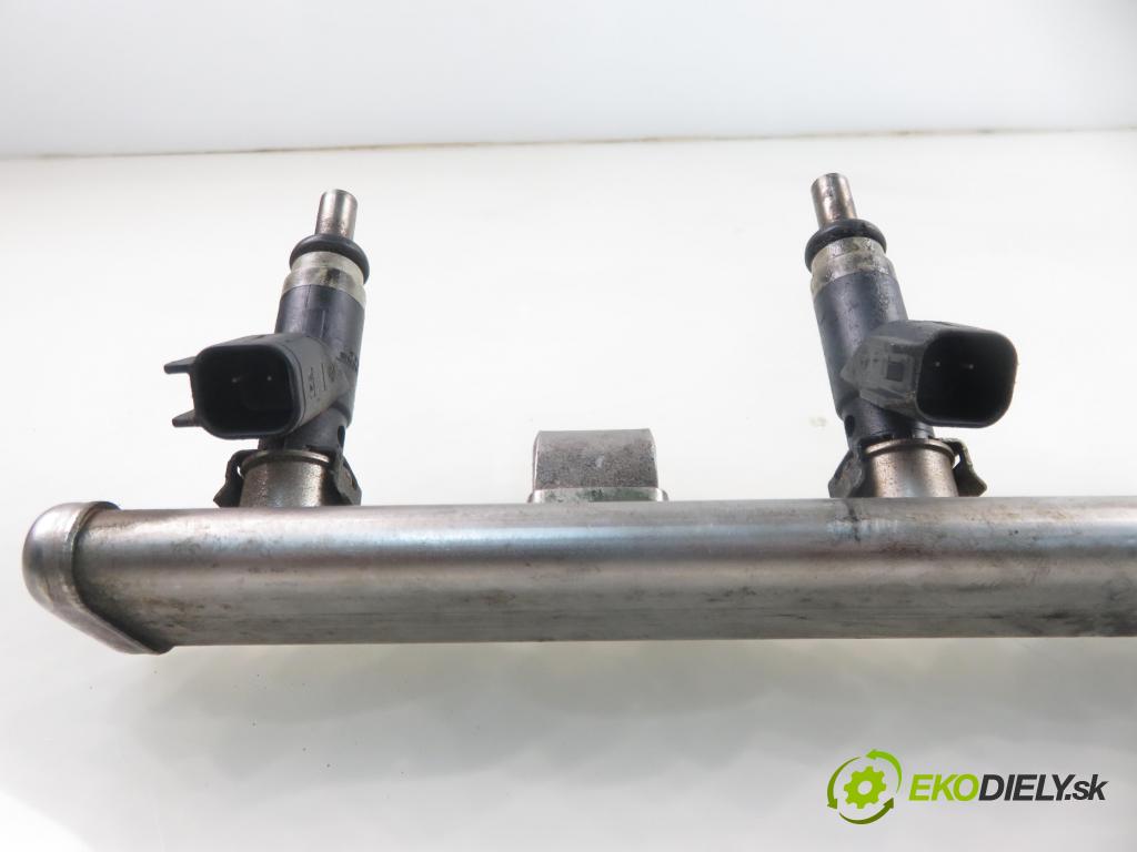 DODGE CALIBER HB 2007 125,00 2.4 DUAL VVT - ED3 2359,00 Lišta vstrekovacia 04891577AB ; 04891575AA (Vstrekovacia lišta)