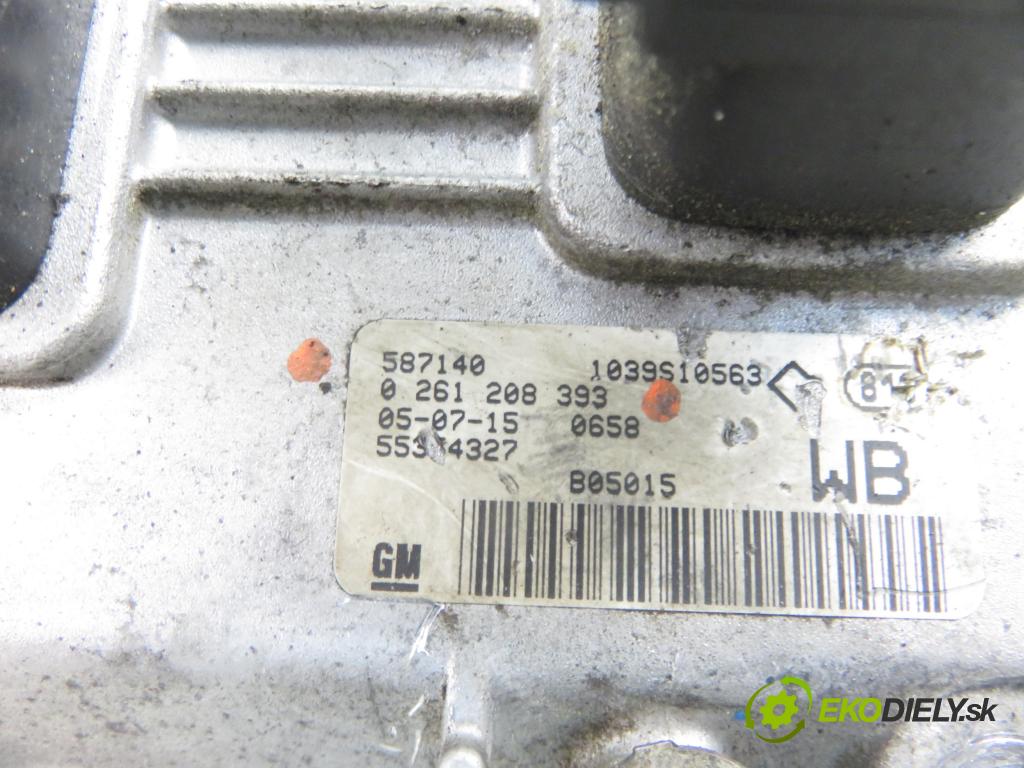 OPEL CORSA C (X01) HB 2006 44,00 1 - Z 10 XEP 998,00 Riadiaca jednotka Motor 0261208393