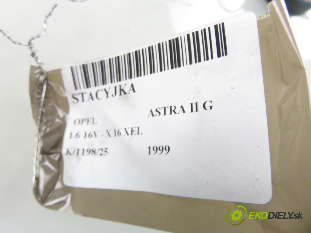 OPEL ASTRA G liftback (T98) HB 1999 74,00 1.6 16V - X 16 XEL 1598,00 spinačka 09131781 ; 5WK4763 (Spínacia skrinka)