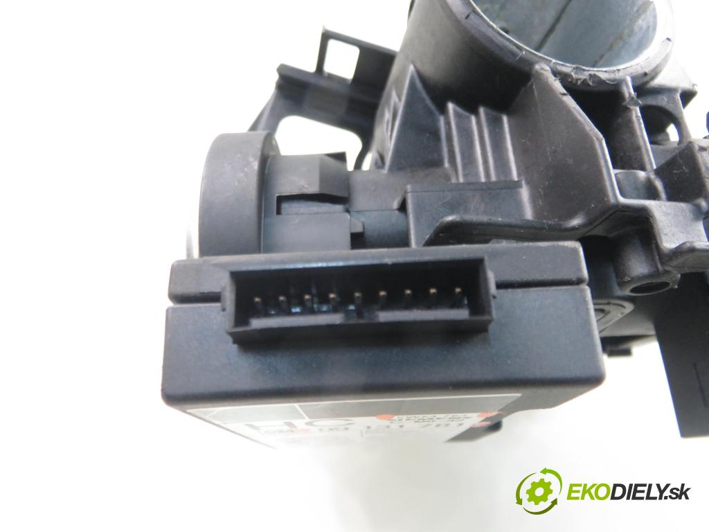 OPEL ASTRA G liftback (T98) HB 1999 74,00 1.6 16V - X 16 XEL 1598,00 spinačka 09131781 ; 5WK4763 (Spínacia skrinka)