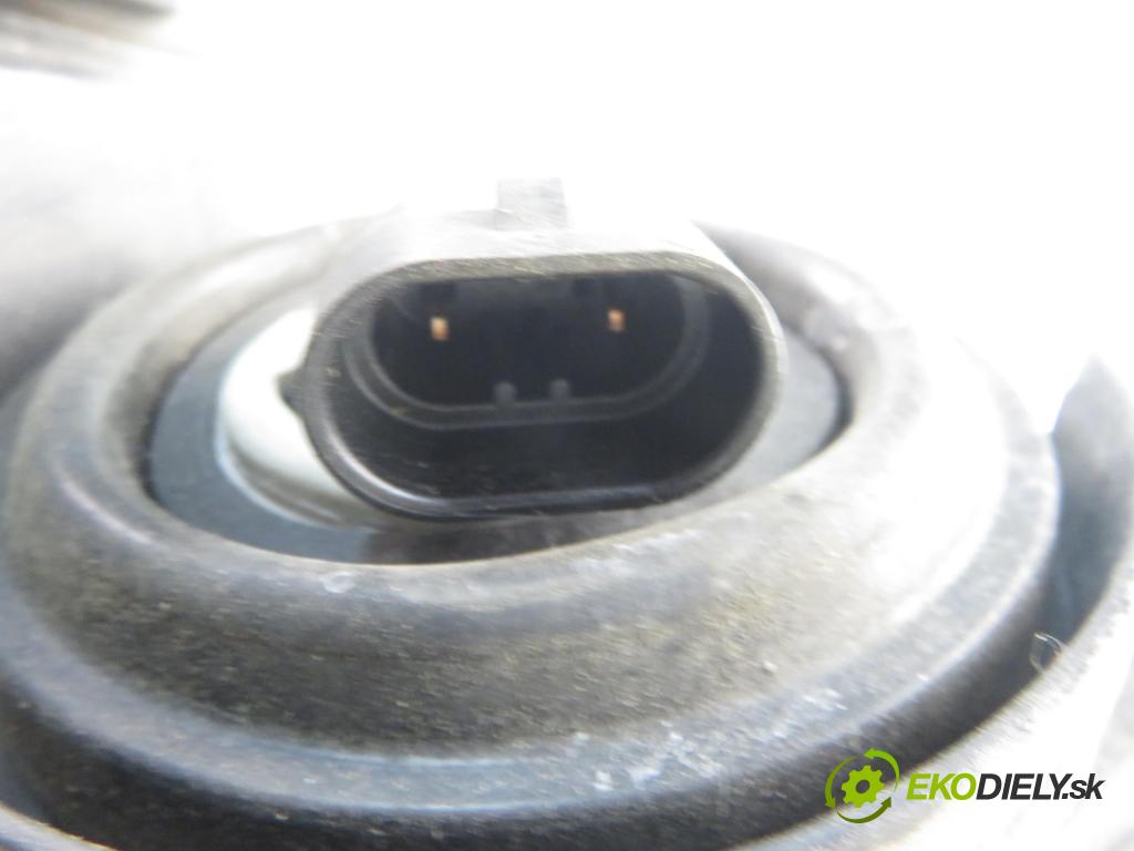 OPEL ASTRA G liftback (T98) HB 1999 74,00 1.6 16V - X 16 XEL 1598,00 Svetlo PP
