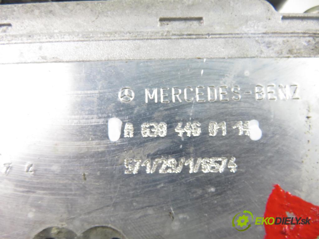 MERCEDES-BENZ VITO Skrzynia (638) FURGON 1996 72,00 110 D 2.3 (638.074, 638.078) - OM 601.970 2299,00 pumpa ABS A6384460114 ; 0265220003 (Pumpa ABS)