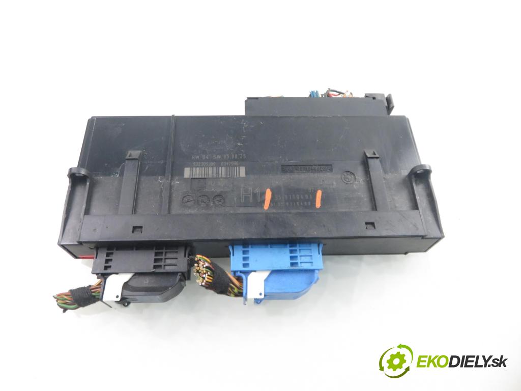 BMW 3 (E90) SEDAN 2006 95,00 318 i 129 - N46 B20 B 1995,00 MODUL komfortu 61359119491 ; 61359119490