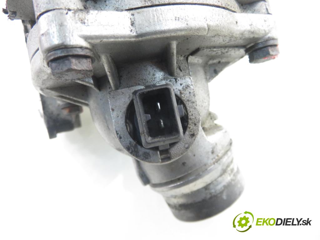 BMW X5 (E53) SUV 2000 210,00 4.4 i - M62 B44 (448S2) 4398,00 pumpa vody  (Vodní pumpa)