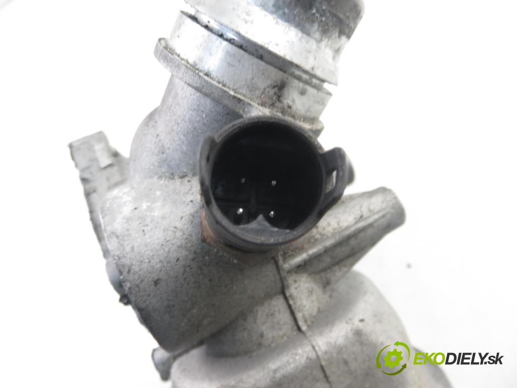 BMW X5 (E53) SUV 2000 210,00 4.4 i - M62 B44 (448S2) 4398,00 pumpa vody  (Vodní pumpa)