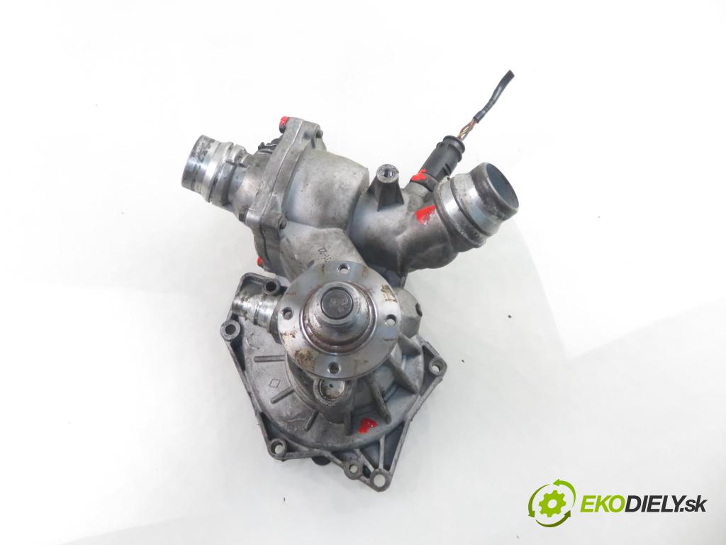 BMW X5 (E53) SUV 2000 210,00 4.4 i - M62 B44 (448S2) 4398,00 pumpa vody  (Vodní pumpa)