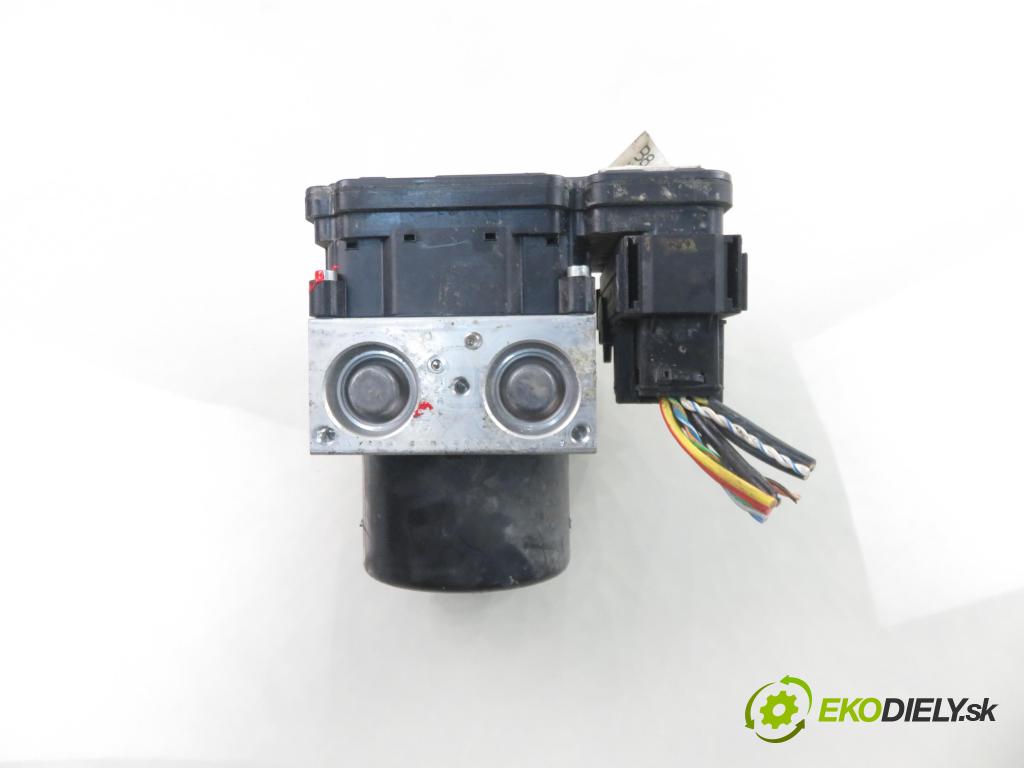 FORD FOCUS III HB 2011 85,00 1.6 TDCi - T1DA 1560,00 pumpa ABS 10096101403 ; BV612C405AF (Pumpa ABS)