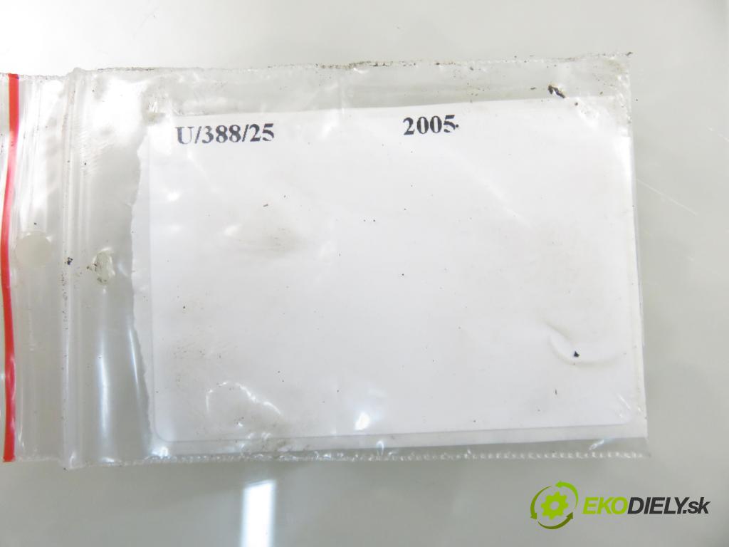 MITSUBISHI OUTLANDER I (CU_W) SUV 2005 100,00 2.0 (CU2W) - 4G63 (DOHC 16V) 1997,00 pumpa servočerpadlo  (Servočerpadlo)