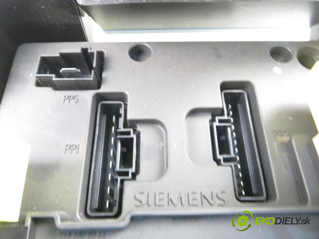 RENAULT SCENIC I (JA0/1_) MINIVAN 2002 0,00 1.6 - K4M 708 1598,00 MODUL BSI 8200029342B