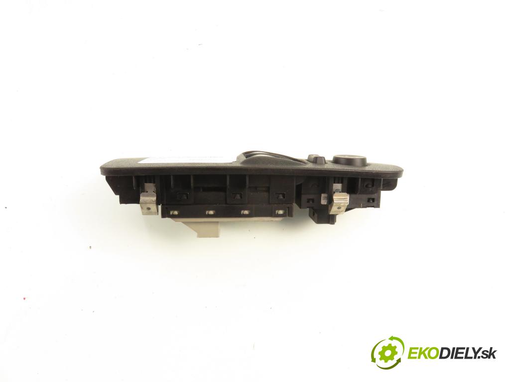FIAT GRANDE PUNTO (199_) HB 2009 55,00 1.4 - 199 A7.000 1368,00 Panel ovládaní oken 735380444