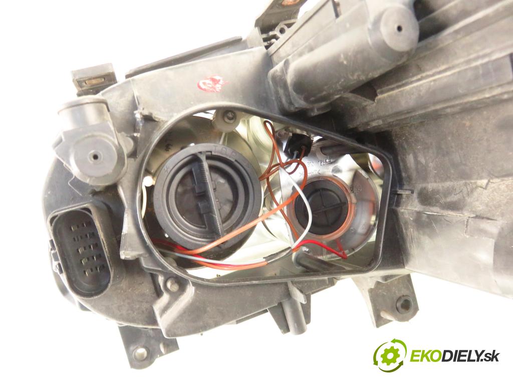 VW TOURAN (1T1, 1T2) MINIVAN 2004 74,00 1.9 TDI PD 100 - AVQ 1896,00 Svetlo PP 0301205202 ; 1T0941006D