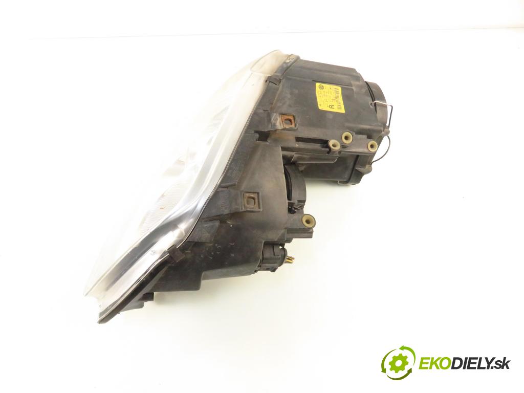 VW TOURAN (1T1, 1T2) MINIVAN 2004 74,00 1.9 TDI PD 100 - AVQ 1896,00 Svetlo PP 0301205202 ; 1T0941006D