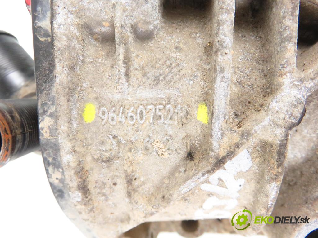 PEUGEOT 207 (WA_, WC_) HB 2007 65,00 1.4 16V - KFU (ET3J4) 1360,00 Pumpa vody 9646075210 (Vodná pumpa)