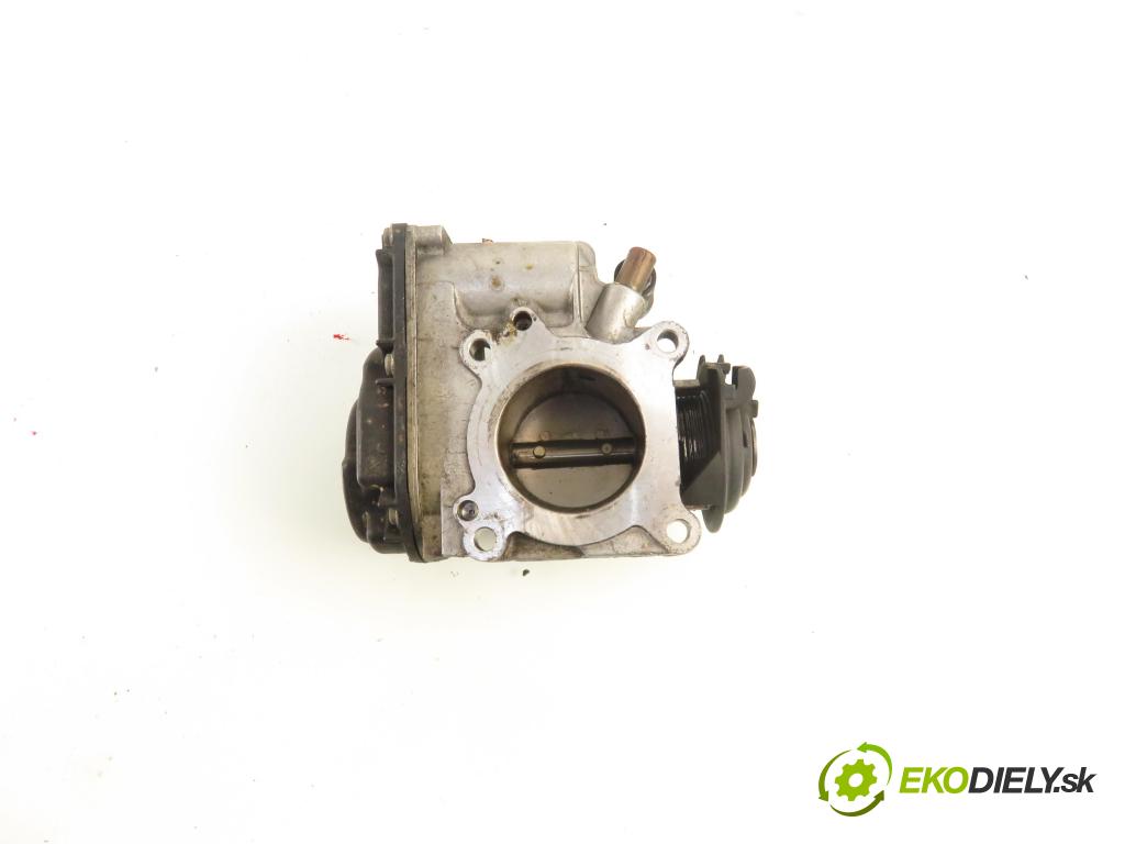 VW POLO (6N1) HB 1998 44,00 60 1.4 - AKV 1390,00 Škrtiaca klapka 030133064F (Škrtiaca klapka)