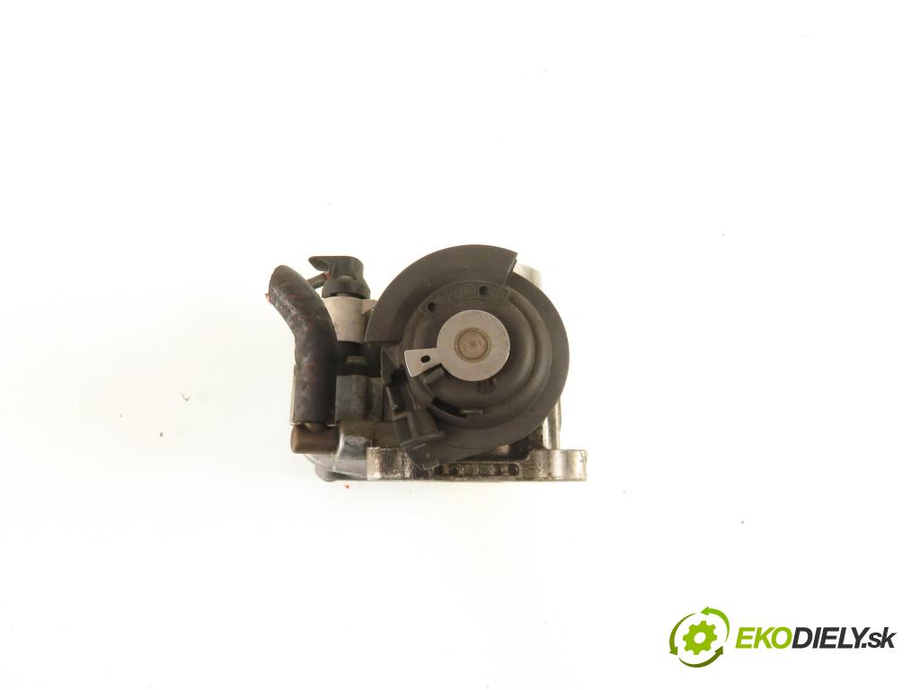 VW POLO (6N1) HB 1998 44,00 60 1.4 - AKV 1390,00 Škrtiaca klapka 030133064F (Škrtiaca klapka)