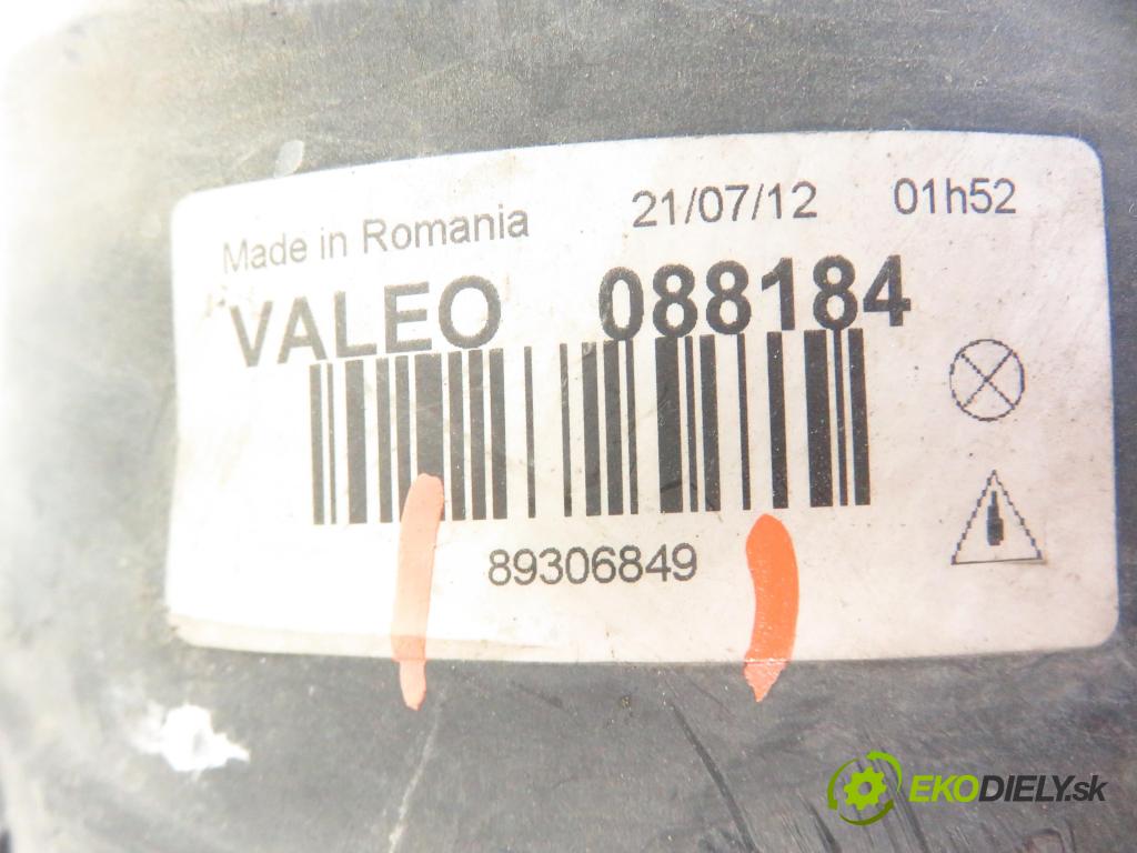 VW POLO (9N_) HB 2003 40,00 1.2 6V 54 - AWY 1198,00 Svetlo PP 89306849