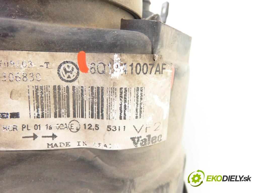 VW POLO (9N_) HB 2003 40,00 1.2 6V 54 - AWY 1198,00 Svetlo LP 6Q1941007AF
