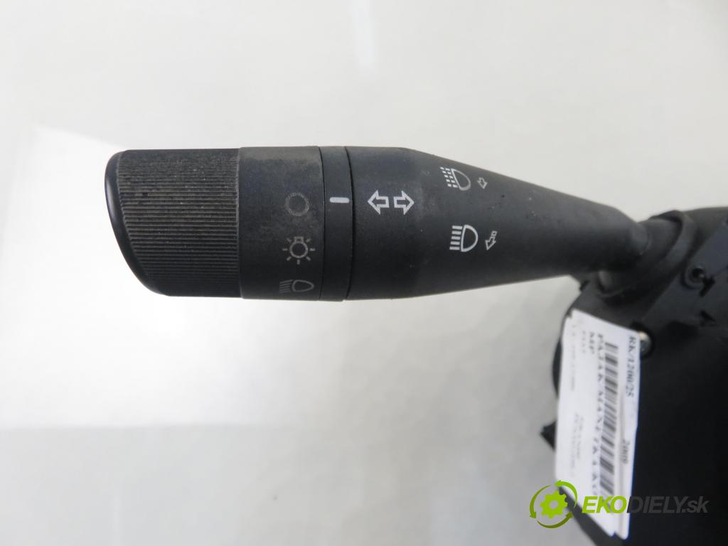 FIAT GRANDE PUNTO (199_) HB 2009 55,00 1.4 - 199 A7.000 1368,00 PAKA/ŘAZENÍ/SADA: 7354719360