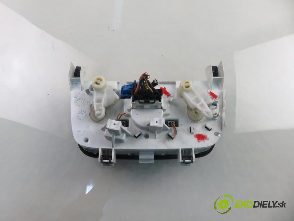 FIAT GRANDE PUNTO (199_) HB 2009 55,00 1.4 - 199 A7.000 1368,00 Panel kúrenia KLIMATIZACE: 5G1140100