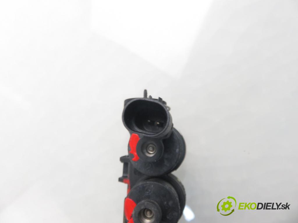 SKODA FABIA I (6Y2) HB 2003 55,00 1.4 16V - BBY 1390,00 Lišta vstrekovacia LPG 09SQ99020021 ; 67R010185