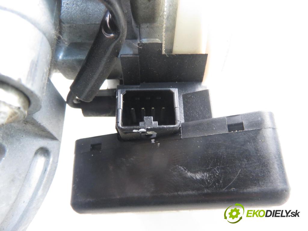 MITSUBISHI OUTLANDER I (CU_W) SUV 2005 100,00 2.0 (CU2W) - 4G63 (DOHC 16V) 1997,00 spínačka / VLOŽKY MR587312