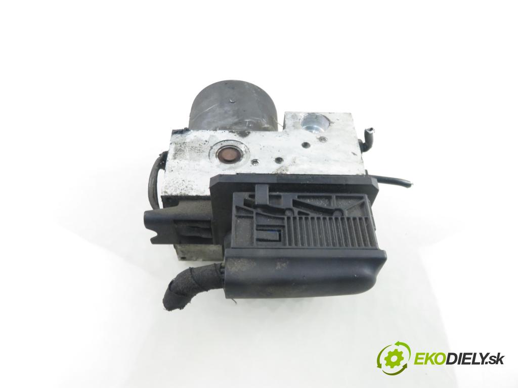 VW PASSAT B5.5 (3B3) SEDAN 2000 96,00 1.9 TDI PD 130 - AVF 1896,00 Pumpa ABS 0265202401 ; 8E0614111T (Pumpa ABS)