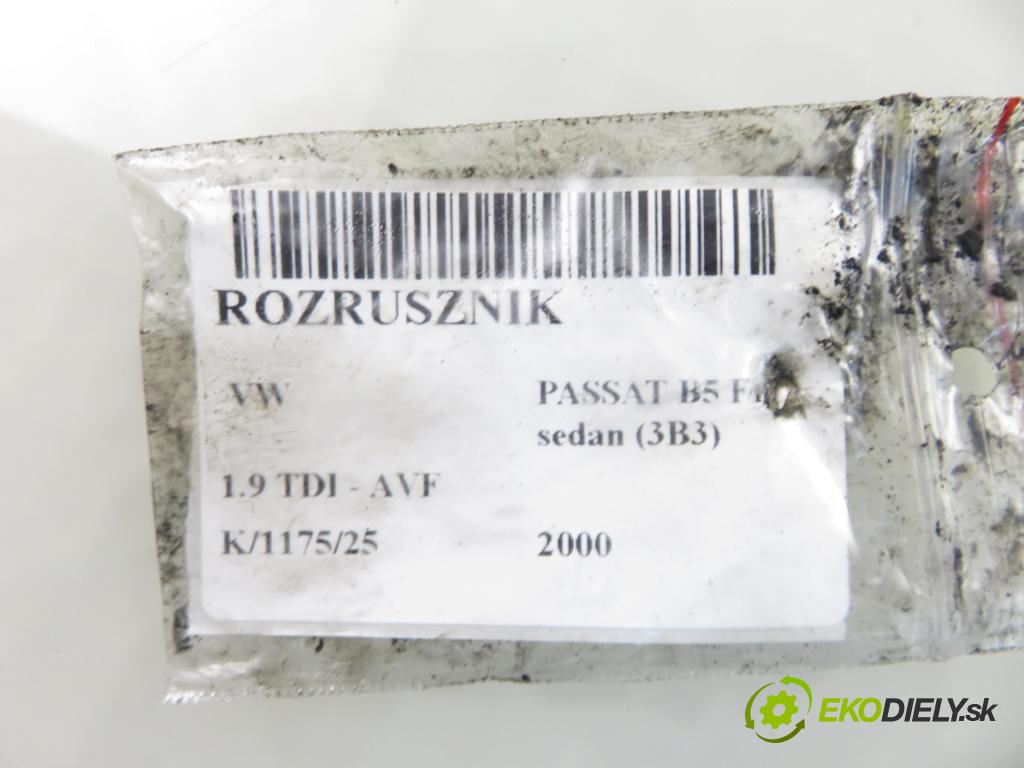 VW PASSAT B5.5 (3B3) SEDAN 2000 96,00 1.9 TDI PD 130 - AVF 1896,00 Štartér 068911024H ; 0001124020 (Štartér)