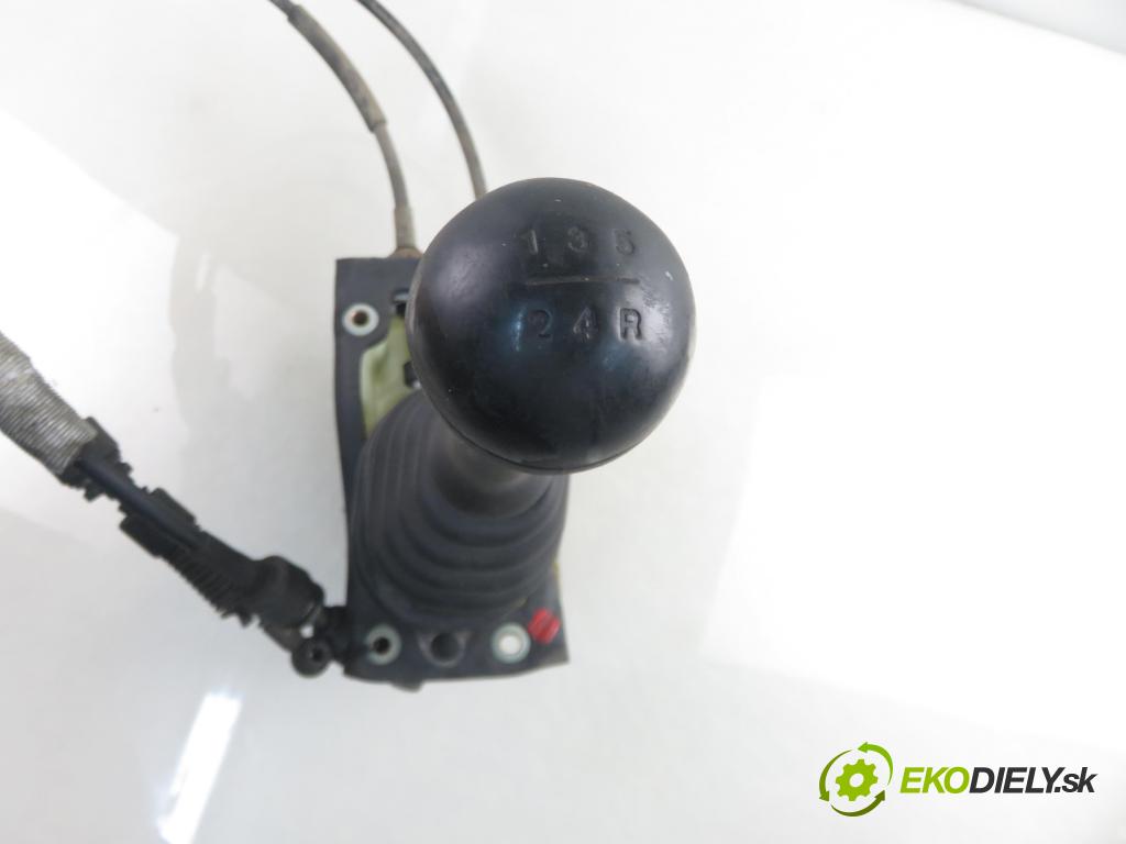 FIAT SEICENTO / 600 (187_) HB 1999 29,00 0.9 39 - 1170 A1.046 899,00 ZVEDÁK: