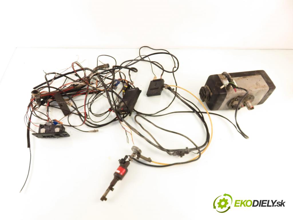 RENAULT TRAFIC II Autobus (JL) BUS 2004 74,00 1.9 dCI 100 (JL0C) - F9Q 760 1870,00 Webasto 010014021085 (Webasto (nezávislé topení))