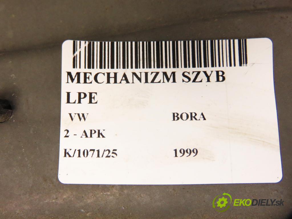 VW BORA (1J2) SEDAN 1999 85,00 2 - APK 1984,00 mechanismus oken 1J4837755E