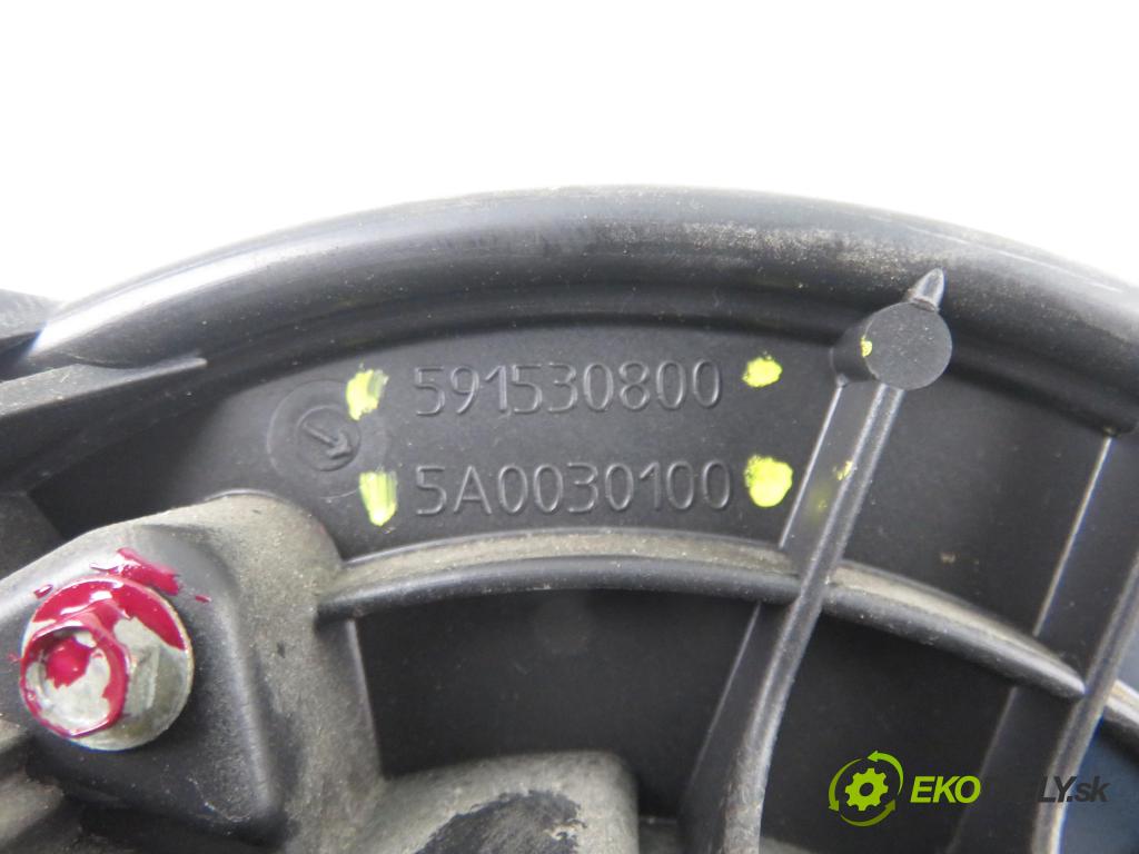 FIAT STILO (192_) HB 2004 85,00 1.9 JTD 115 - 192 A1.000 1910,00 ventilátor větráku 5A0030100 ; 591530800