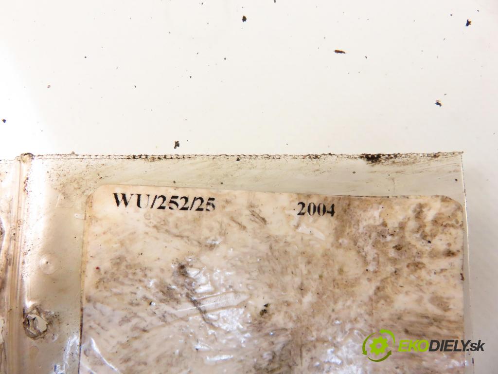 AUDI A4 Avant (8ED, B7) KOMBI 2004 103,00 2.0 TDI 16V - BLB 1968,00 Riadenie ZE riadením 6700000269