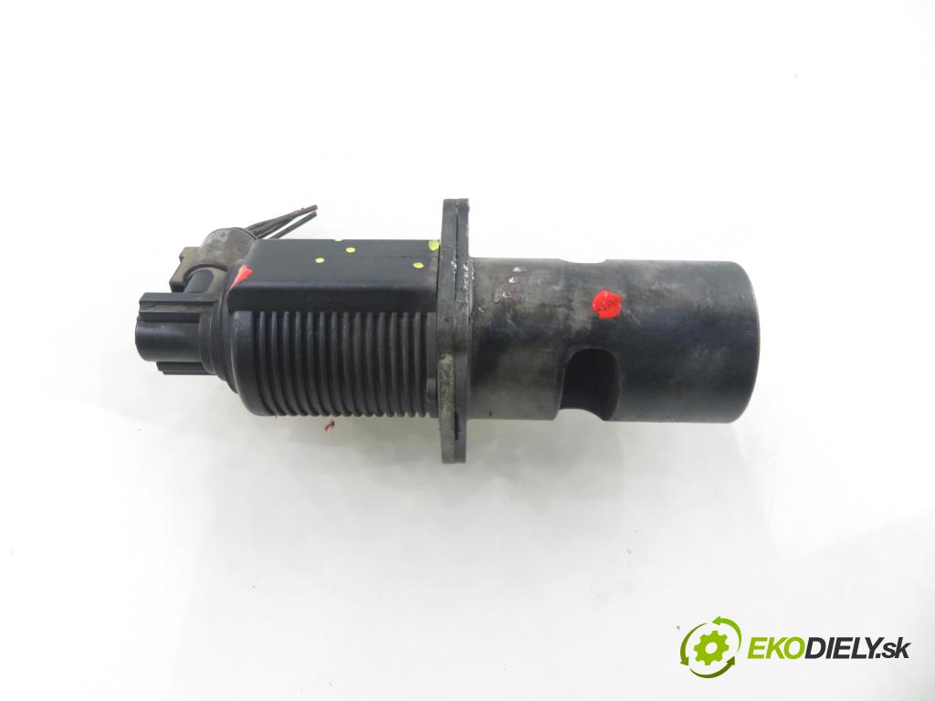 RENAULT KANGOO (KC0/1_) KOMBIVAN 2006 60,00 1.5 dCi 80 - K9K 702 1461,00 VENTIL: EGR 72281860 ; 7700107471 ; 8200656008