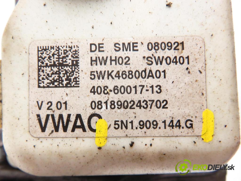 VW PASSAT B6 Variant (3C5) KOMBI 2008 77,00 1.9 TDI - BLS 1896,00 řízení ZE posilovačem 3C1423050G ; 5N1909144G