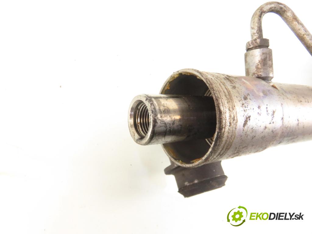 OPEL ASTRA H Kombi (A04) KOMBI 2006 74,00 1.7 CDTI - Z 17 DTH 1686,00 řízení ZE posilovačem 13188614 ; 7831985140