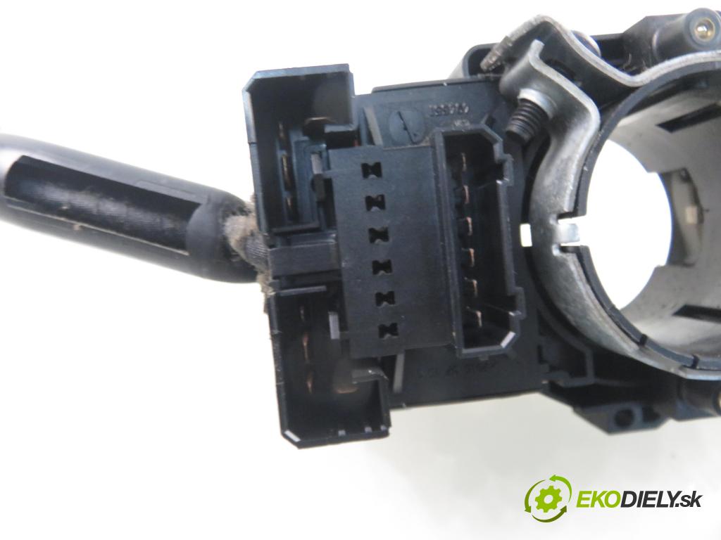 AUDI A4 (8D2, B5) SEDAN 2000 81,00 1.9 TDI 110 - AFN 1896,00 PAKA/ŘAZENÍ/SADA: 4D0953513D ; 4D0953503E