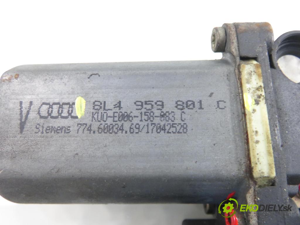 AUDI A3 (8L1) HB 2002 75,00 1.6 8V 102 - BFQ 1595,00 motorek sťahovaní oken LP 8L4959801C
