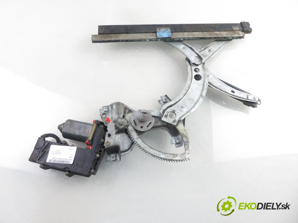 VW PASSAT B3/B4 Variant (3A5, 35I) KOMBI 1994 74,00 1.6 - AEK 1595,00 mechanismus oken PPE 3A0959802